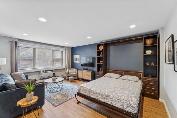 Bedroom, Interior, Living room, Recessed Lighting, Wood Texture Flooring