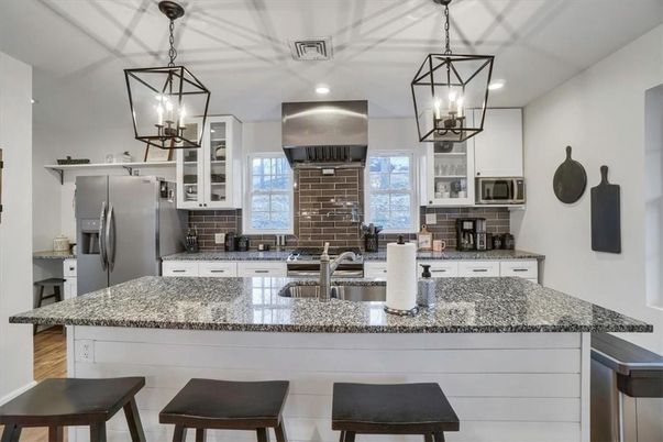 Interior, Kitchen, Pendant Lights, Recessed Lighting, Stainless Steel Appliances