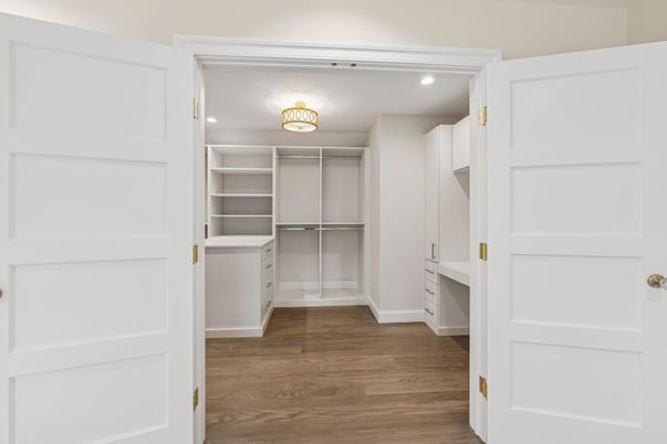 Interior, Recessed Lighting, Walk-in Closets, Wood Texture Flooring