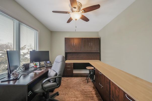 Home Office, Interior