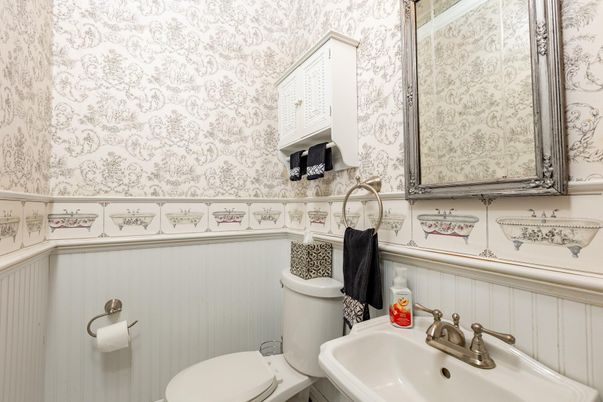 Bathroom, Interior
