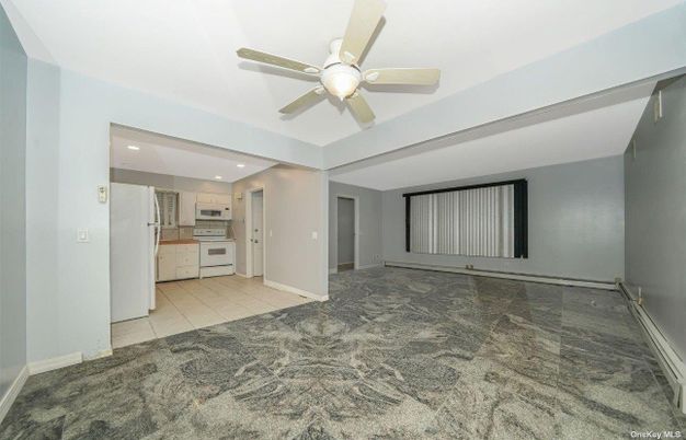 Empty room, Interior, Kitchen, Recessed Lighting