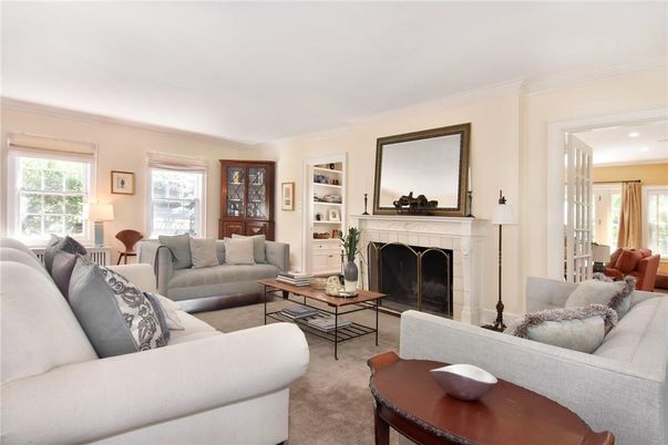 Fireplace, Interior, Living room, Recessed Lighting
