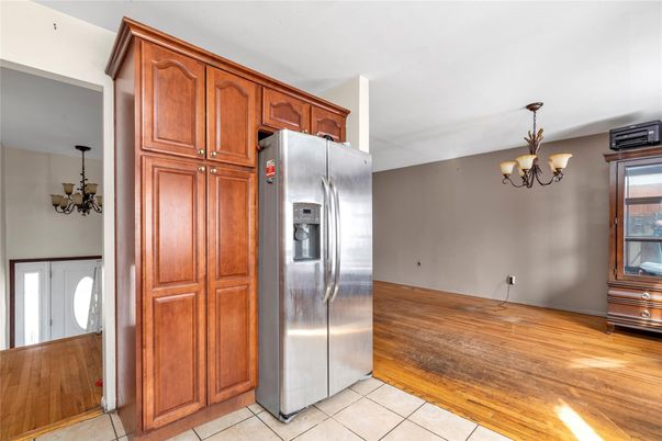 Chandelier, Interior, Kitchen, Stainless Steel Appliances, Wood Texture Flooring