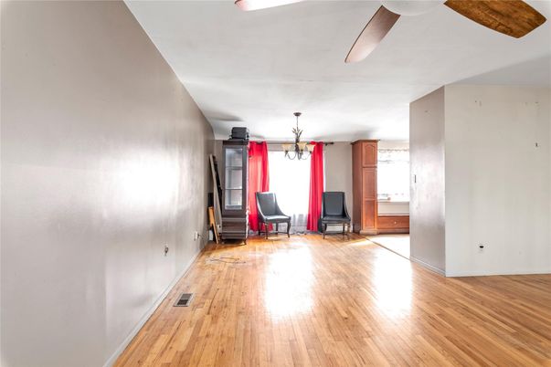 Chandelier, Interior, Wood Texture Flooring