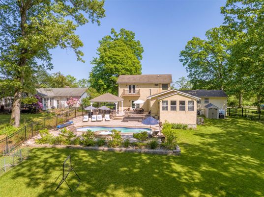 Backyard, Exterior, Pool