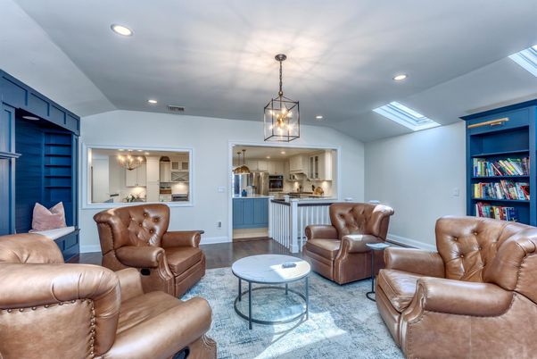Chandelier, Interior, Kitchen, Living room, Pendant Lights, Recessed Lighting, Stainless Steel Appliances, Wood Texture Flooring