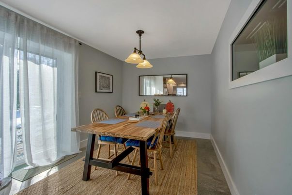 Dining room, Interior, Pendant Lights