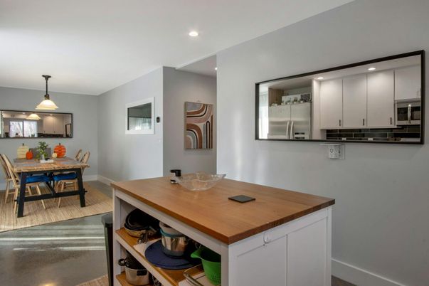 Dining room, Interior, Kitchen, Recessed Lighting, Stainless Steel Appliances