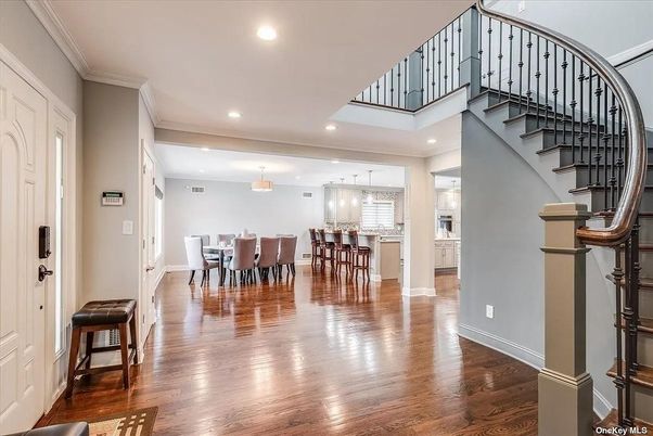 Chandelier, Dining room, Interior, Kitchen, Pendant Lights, Recessed Lighting, Wood Texture Flooring