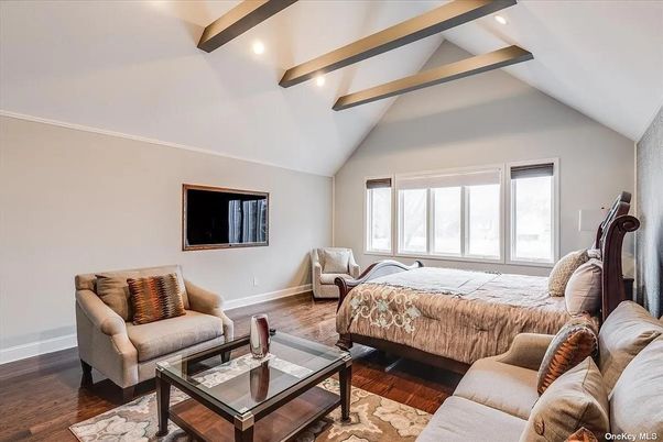 Bedroom, Interior, Living room, Recessed Lighting, Wooden Beams, Wood Texture Flooring