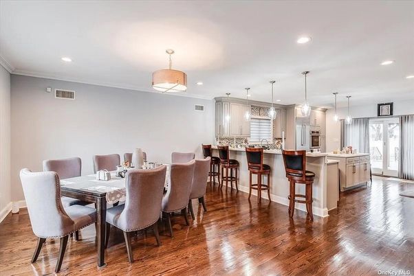 Dining room, Interior, Kitchen, Pendant Lights, Recessed Lighting, Wood Texture Flooring