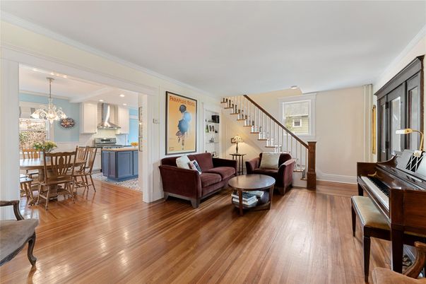 Chandelier, Dining room, Interior, Kitchen, Living room, Piano, Recessed Lighting, Wood Texture Flooring