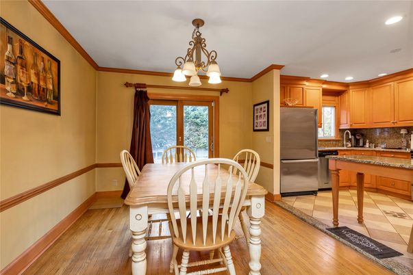 Chandelier, Dining room, Interior, Kitchen, Recessed Lighting, Wood Texture Flooring