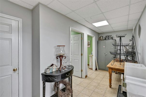 Interior, Recessed Lighting