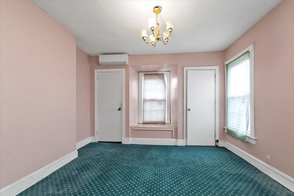 Chandelier, Empty room, Interior