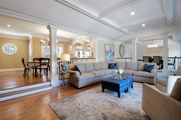 Chandelier, Dining room, Interior, Living room, Recessed Lighting, Wood Texture Flooring