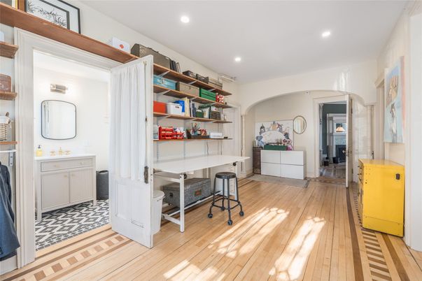 Interior, Recessed Lighting, Wood Texture Flooring