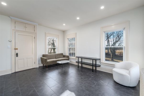 Interior, Recessed Lighting