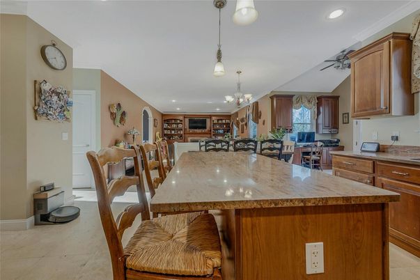 Chandelier, Dining room, Interior, Kitchen, Pendant Lights, Recessed Lighting