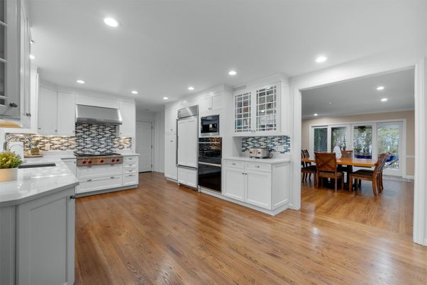 Dining room, Interior, Kitchen, Recessed Lighting, Stainless Steel Appliances, Wood Texture Flooring