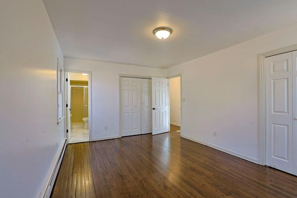 Bathroom, Empty room, Interior, Wood Texture Flooring