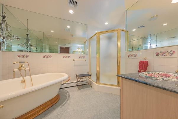 Bathroom, Free Standing Baths, Glass Shower, Interior, Recessed Lighting