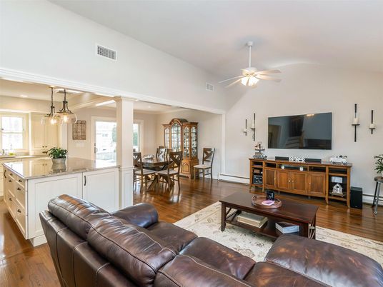 Dining room, Interior, Kitchen, Living room, Pendant Lights, Wood Texture Flooring