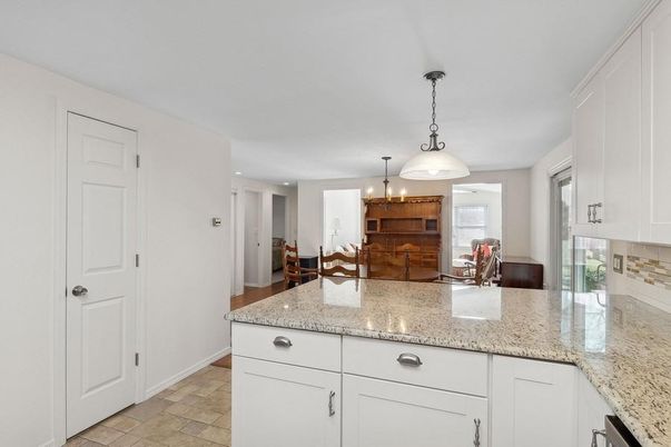 Dining room, Interior, Kitchen, Pendant Lights