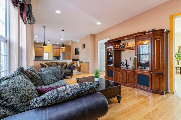 Interior, Kitchen, Living room, Pendant Lights, Recessed Lighting, Wood Texture Flooring