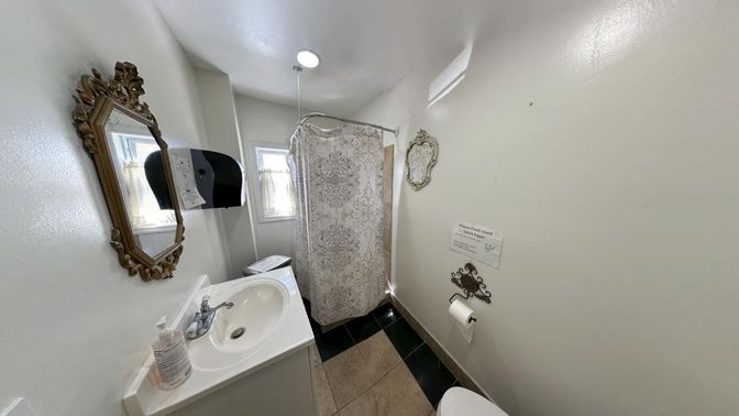 Bathroom, Interior