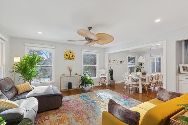 Dining room, Interior, Living room, Pendant Lights, Recessed Lighting, Wood Texture Flooring