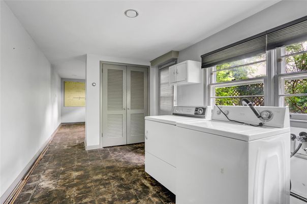 Interior, Recessed Lighting, Washer