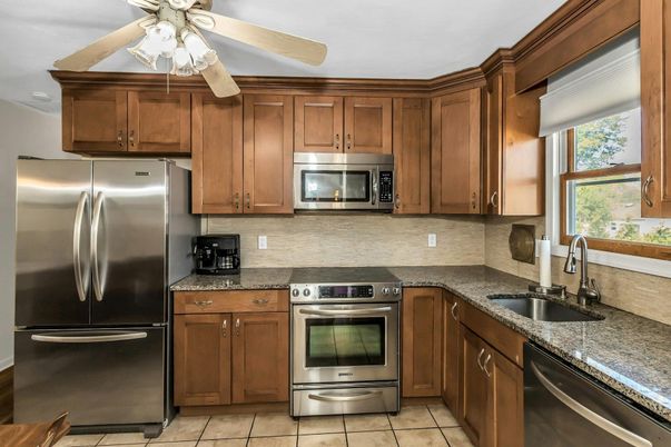Interior, Kitchen, Stainless Steel Appliances