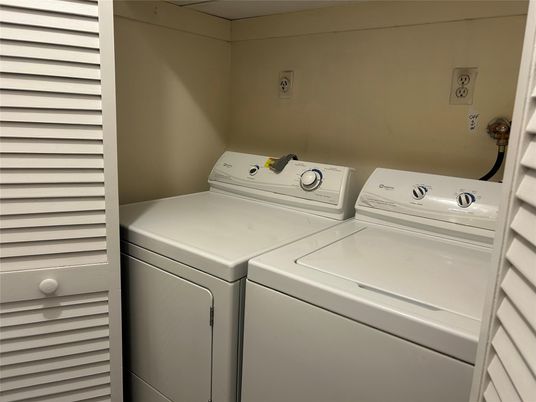 Interior, Utility Closets, Washer