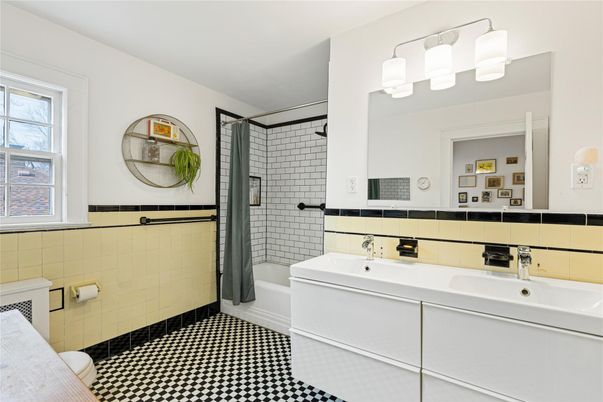 Bathroom, Dual Sink Vanities, Glass Shower, Interior