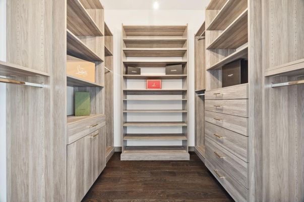 Interior, Recessed Lighting, Walk-in Closets, Wood Texture Flooring