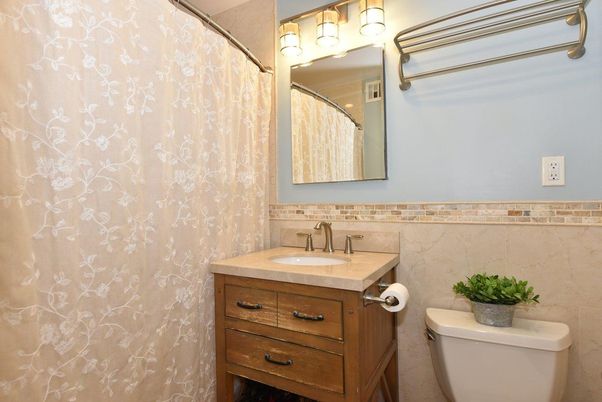 Bathroom, Interior