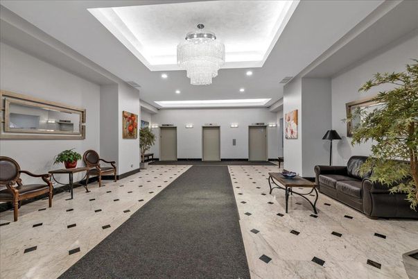 Chandelier, Interior, Recessed Lighting