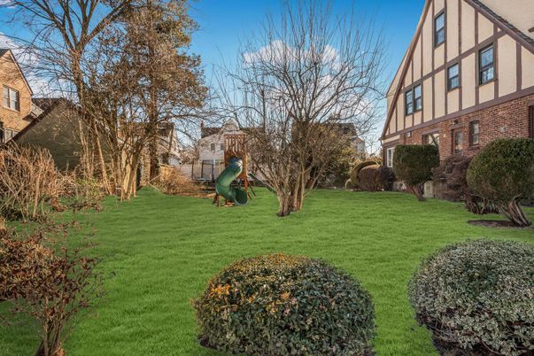 Backyard, Exterior, Playground