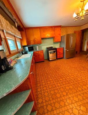 Chandelier, Interior, Kitchen