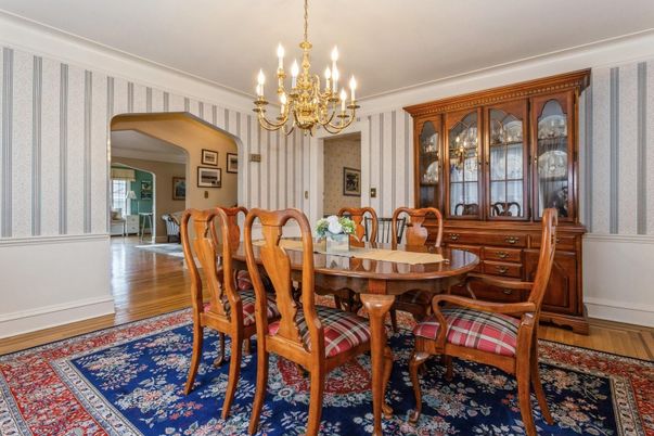 Chandelier, Dining room, Interior, Wood Texture Flooring