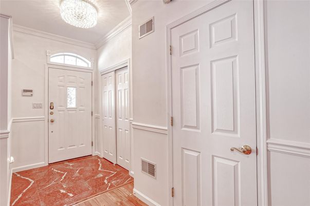 Chandelier, Interior, Wood Texture Flooring