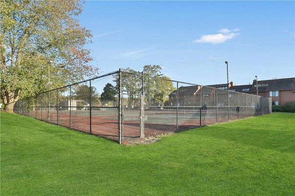 Exterior, Tennis Courts