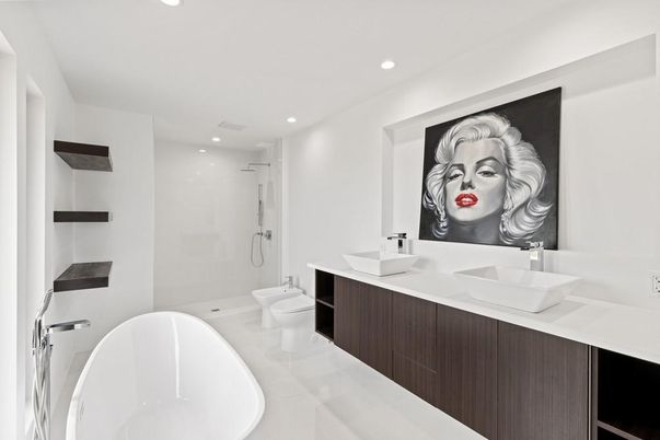 Bathroom, Dual Sink Vanities, Free Standing Baths, Interior, Recessed Lighting