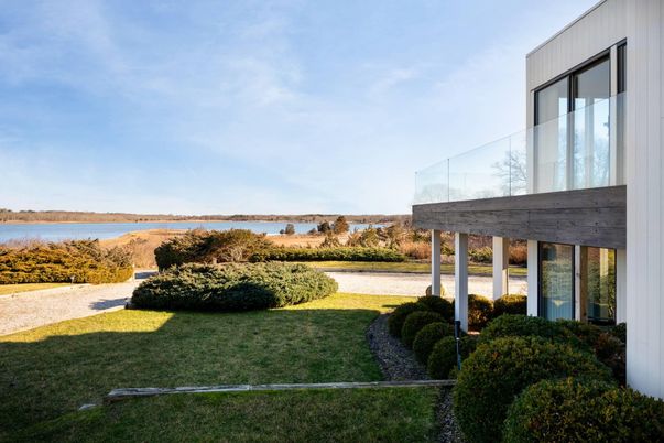 Exterior, Water