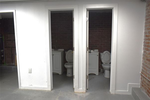 Bathroom, Exterior