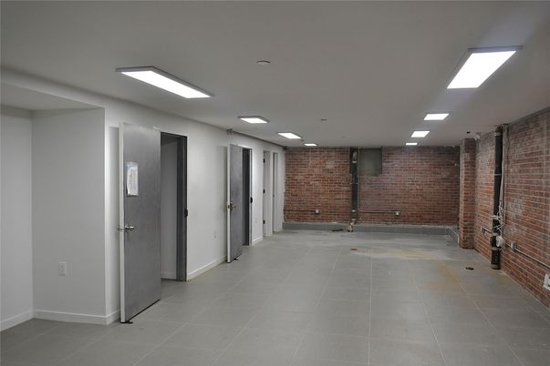 Empty room, Interior, Recessed Lighting, Stone Walls