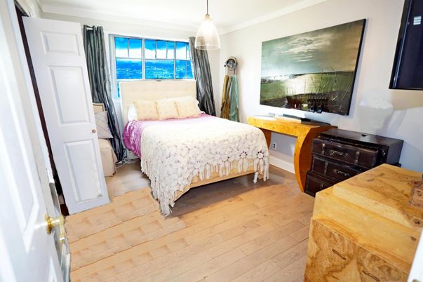 Bedroom, Interior, Pendant Lights, Wood Texture Flooring