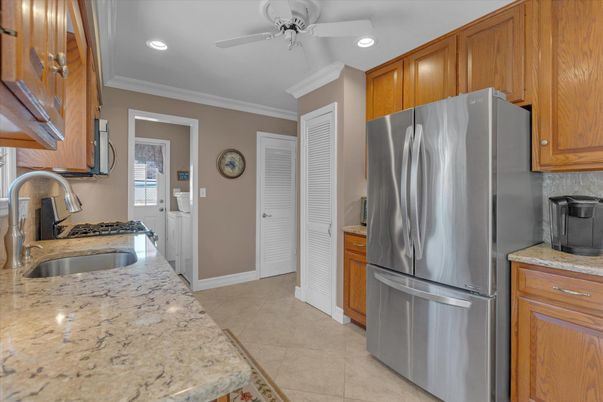 Interior, Kitchen, Recessed Lighting